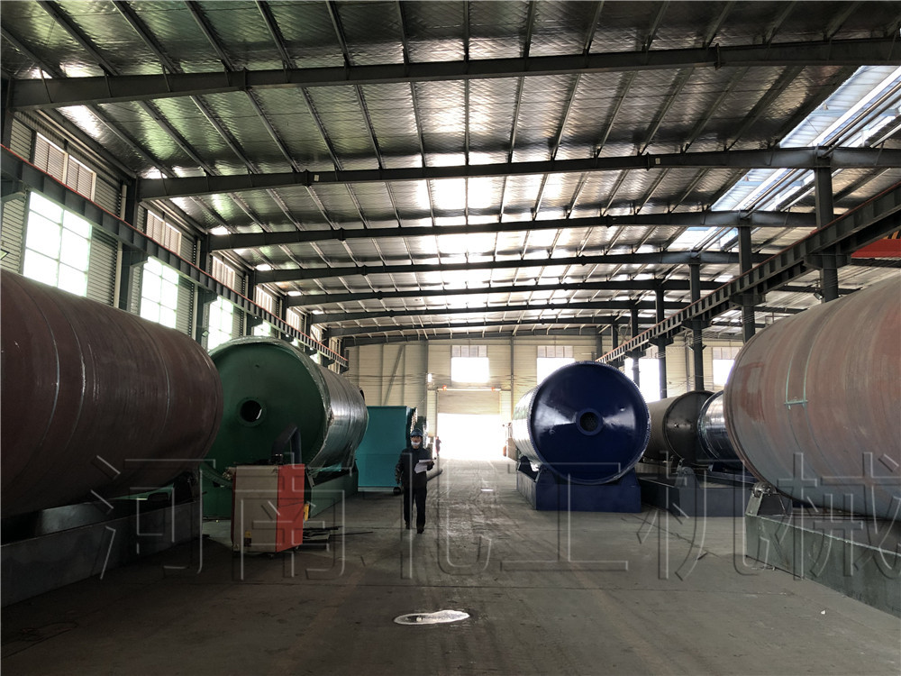 油泥熱解的產(chǎn)物有什么？含油污泥熱解處理技術(shù)介紹